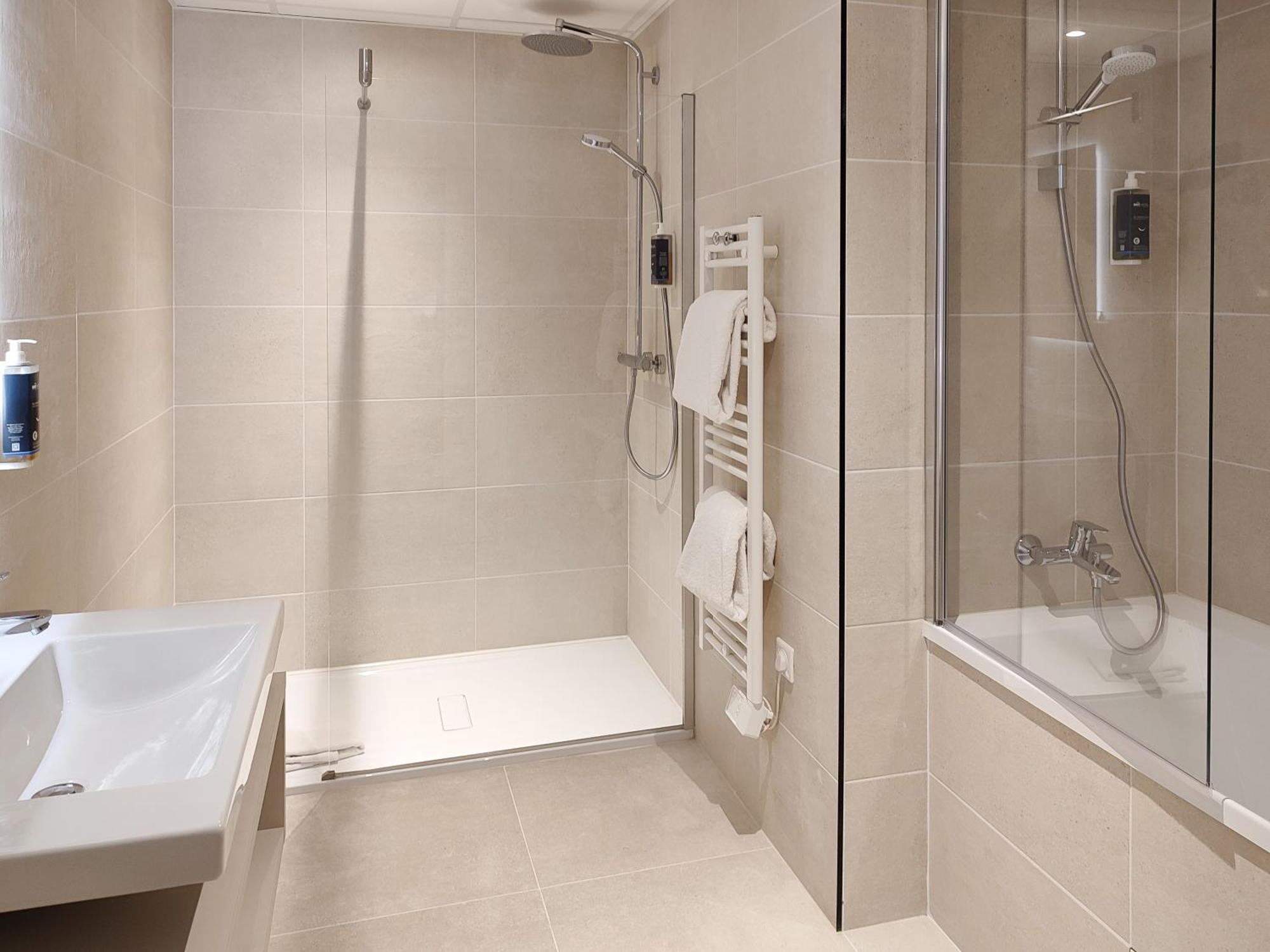 Brit Hotel Limoges Centre Gare Экстерьер фото