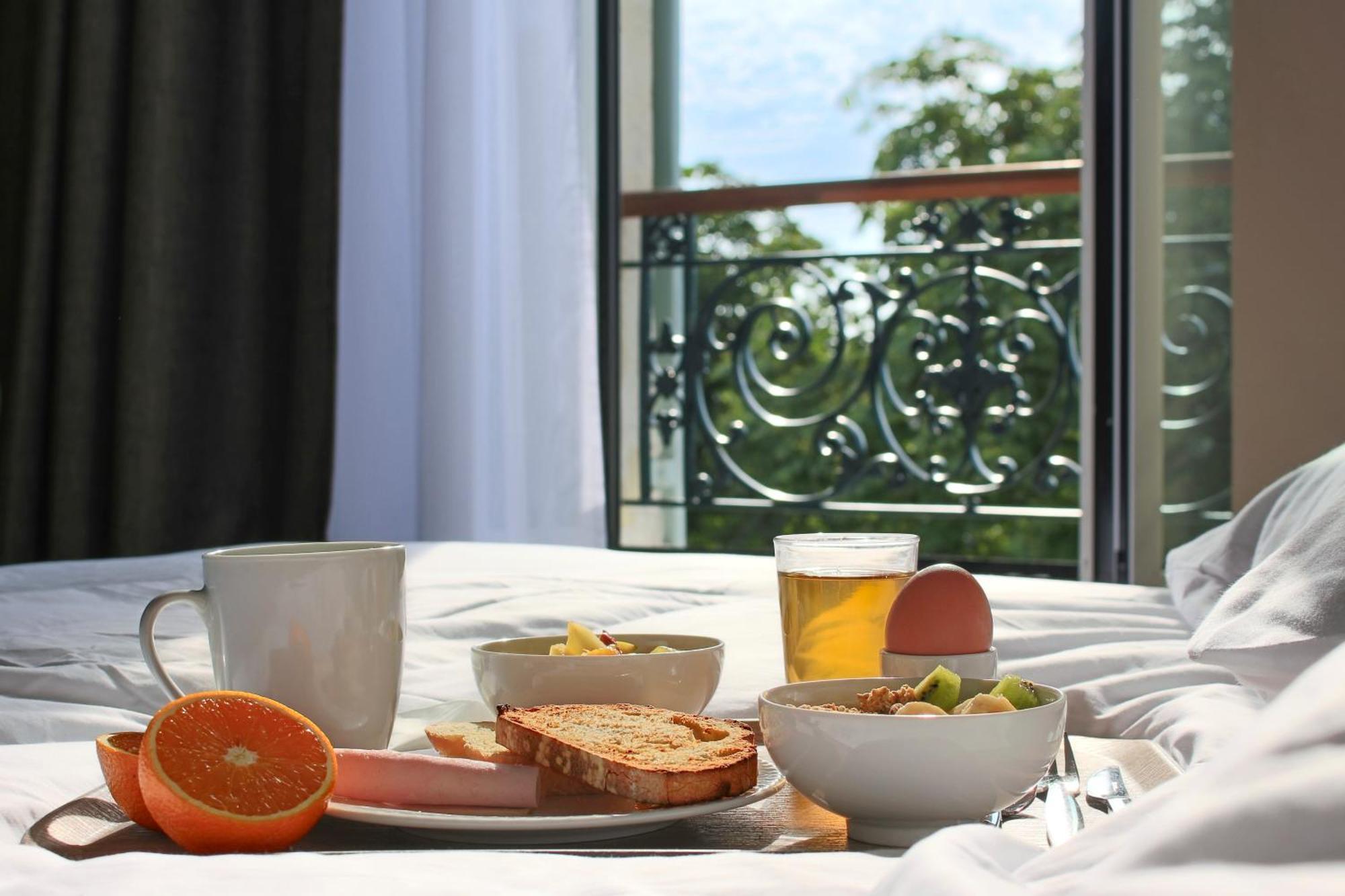 Brit Hotel Limoges Centre Gare Экстерьер фото